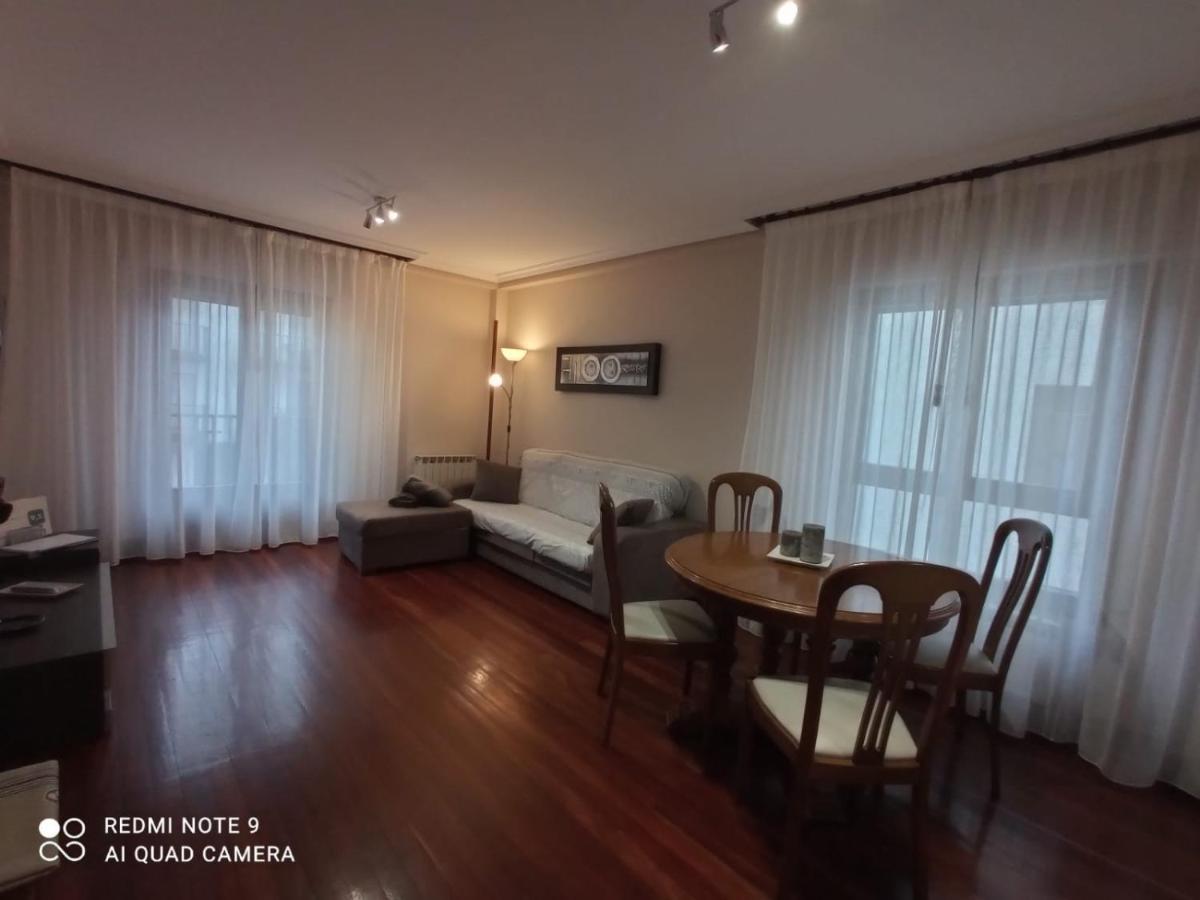 Pedroenea Apartamento Elizondo Apartment ภายนอก รูปภาพ