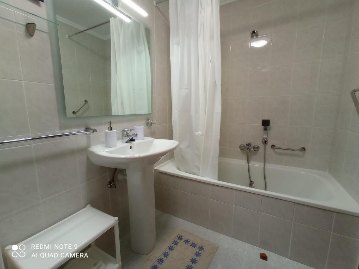 Pedroenea Apartamento Elizondo Apartment ภายนอก รูปภาพ