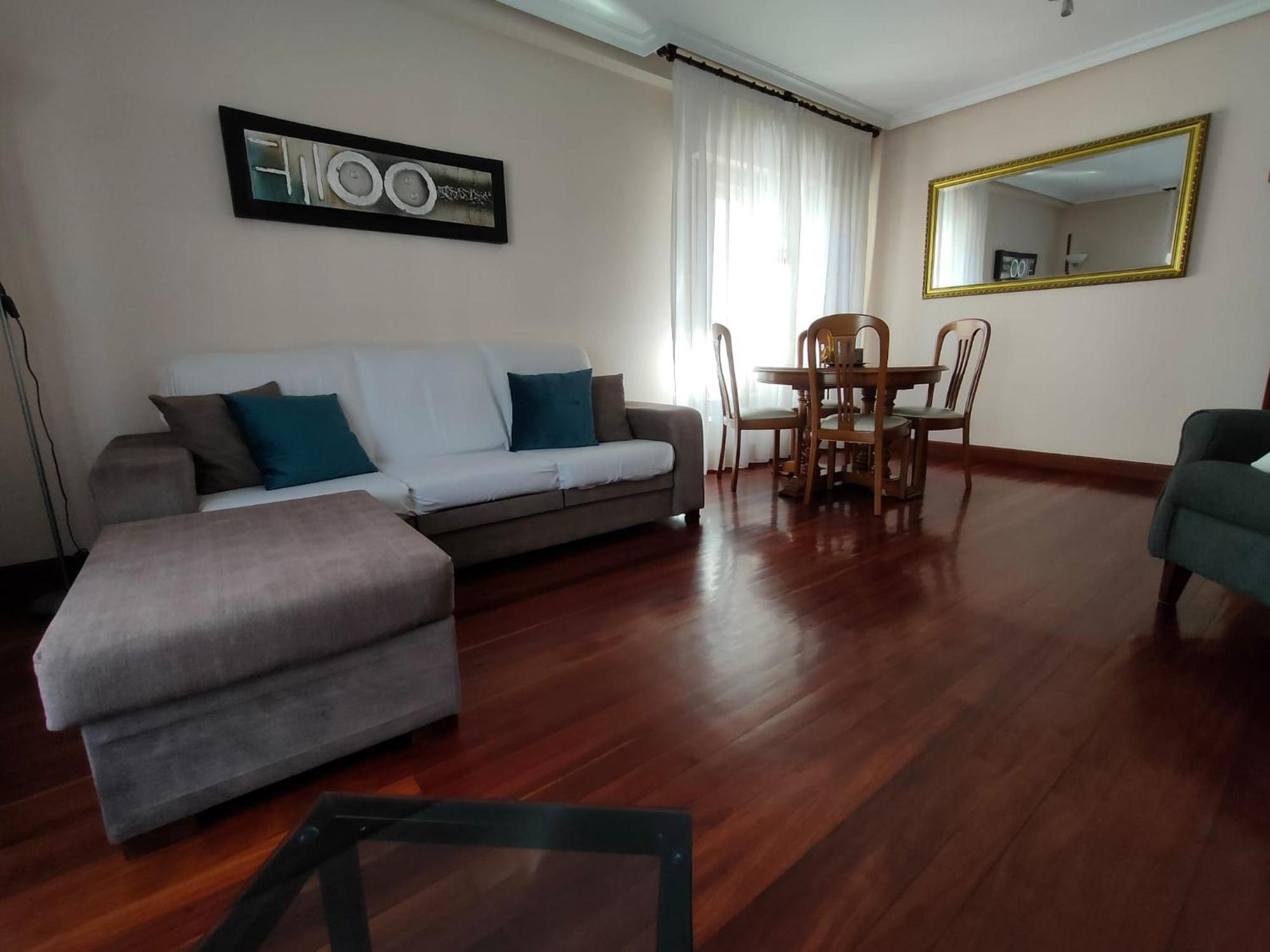 Pedroenea Apartamento Elizondo Apartment ภายนอก รูปภาพ